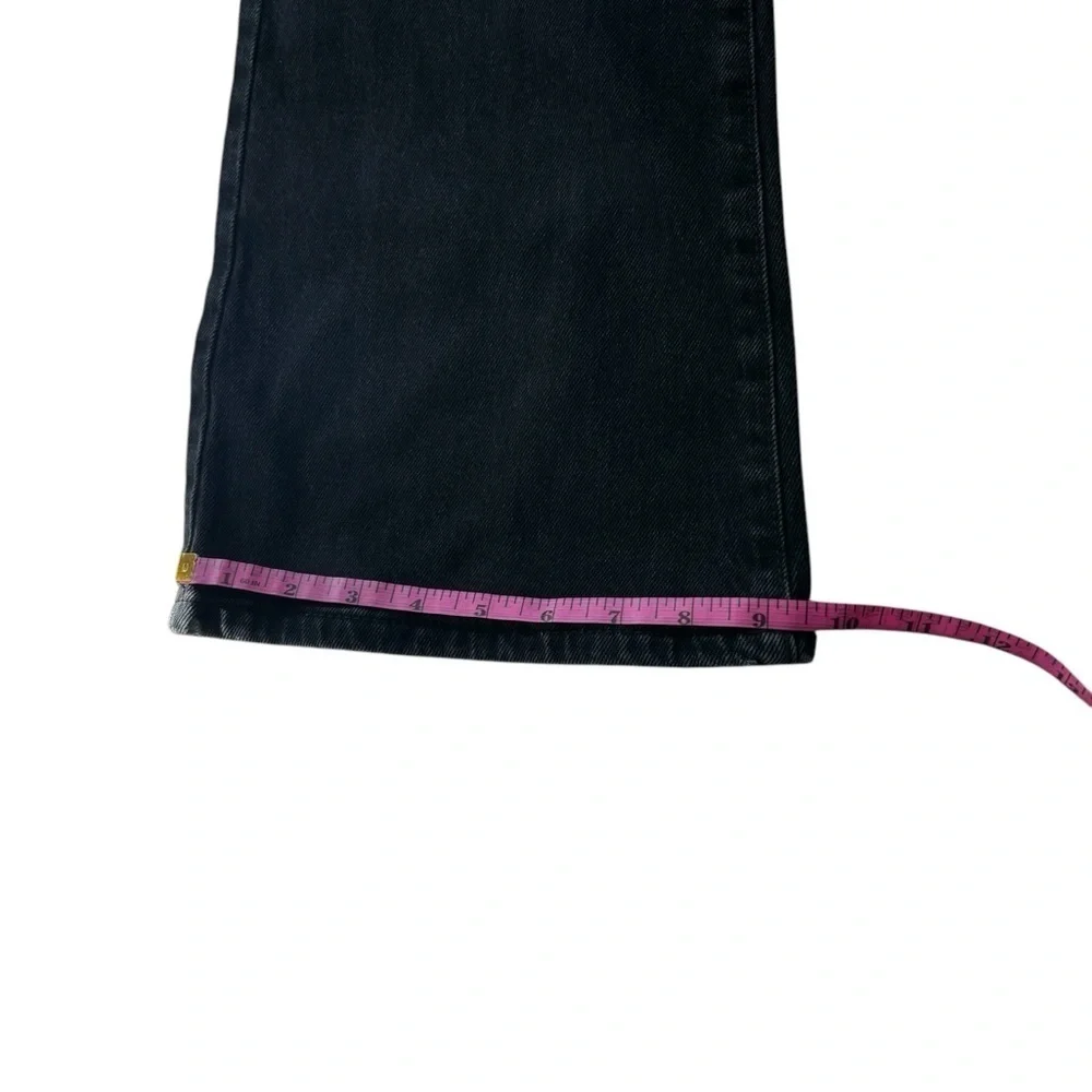Universal Thread Women's High- Rise Vintage Straight Jeans - Black Size 2/S